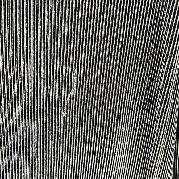 Third Form Pawa Pleated Jumpsuit in Black Size Medium - Picture 9 of 9